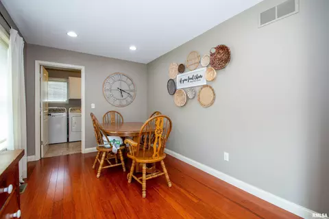 908 Devonshire Rd, Washington, IL 61571 photo 18