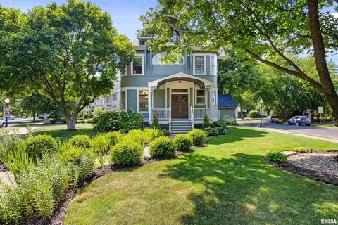 1301 W Moss Ave, Peoria, IL 61606