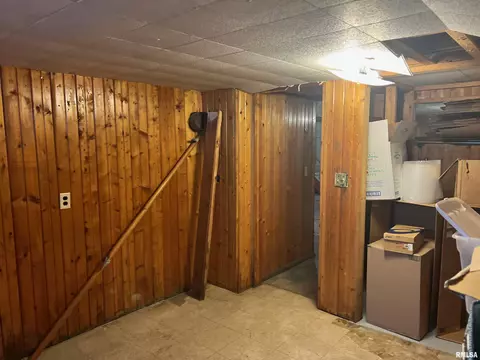 5 N 13th Ave, Canton, IL 61520 photo 32