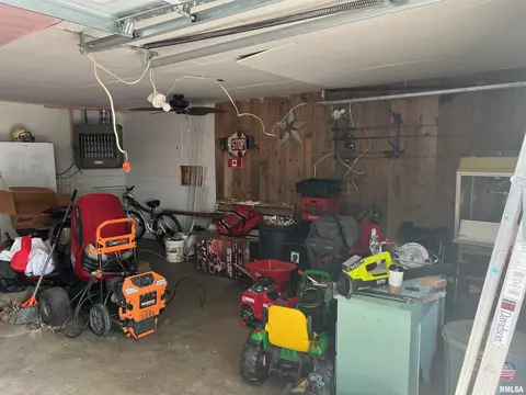 5 N 13th Ave, Canton, IL 61520 photo 47