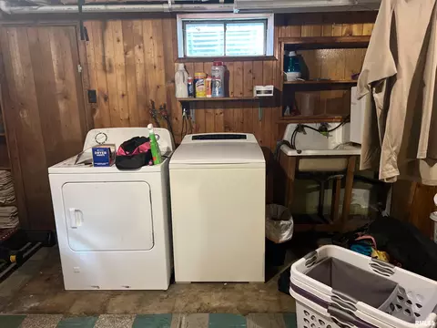 5 N 13th Ave, Canton, IL 61520 photo 27