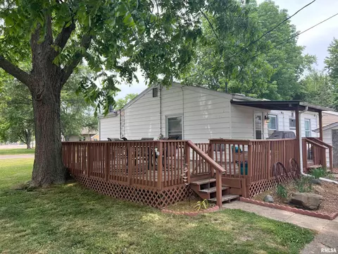 5 N 13th Ave, Canton, IL 61520 photo 3