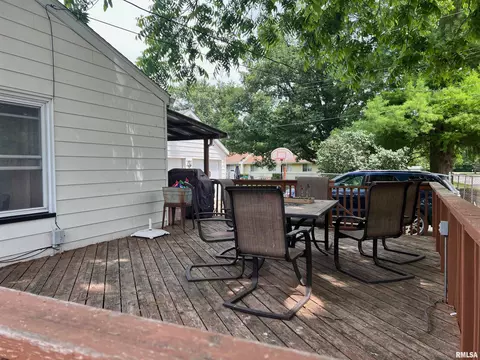 5 N 13th Ave, Canton, IL 61520 photo 6