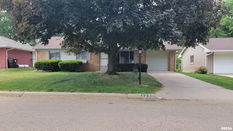 309 Dundee Rd, East Peoria, IL 61611