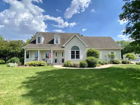 13813 Il Hwy 9 Hwy, Good Hope, IL 61438