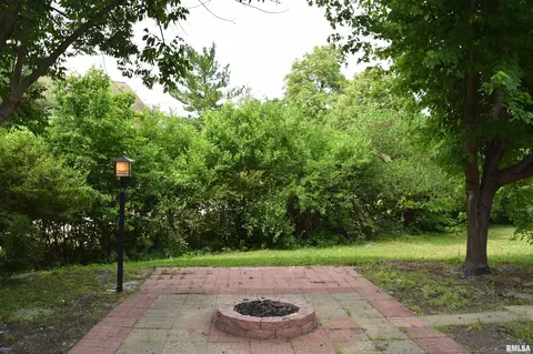 603 W Crestwood Dr, Eureka, IL 61530 photo 39