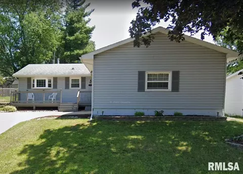 5614 N Rosemead Dr, Peoria, IL 61614