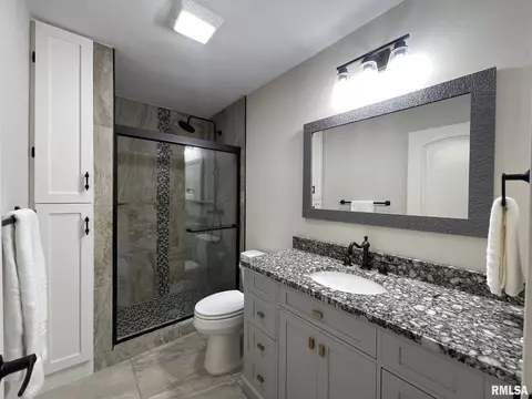 4703 S Canterbury Ct, Mapleton, IL 61547 photo 21