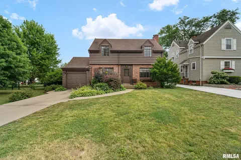 504 W Forrest Hill Ave, Peoria, IL 61604
