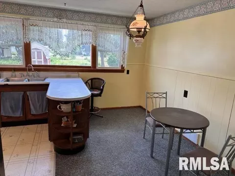 147 E Main St, Cuba, IL 61427 photo 13