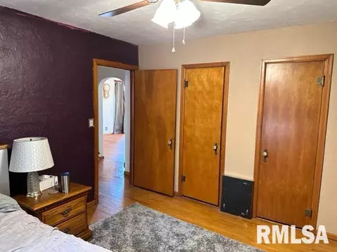 147 E Main St, Cuba, IL 61427 photo 18