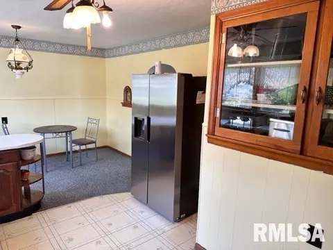 147 E Main St, Cuba, IL 61427 photo 15