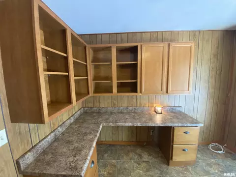 124 Doe Run, Macomb, IL 61455 photo 10