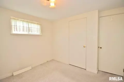 109 Devonshire Rd, Washington, IL 61571 photo 36