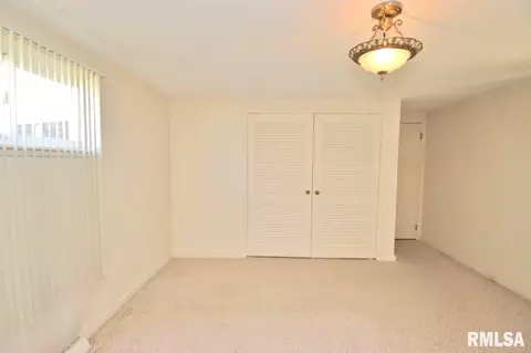 109 Devonshire Rd, Washington, IL 61571 photo 27