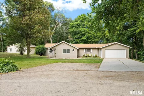 811 N Elbert Ct, Hanna City, IL 61536