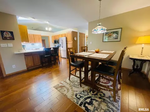 1413 Stacy Ln, Macomb, IL 61455 photo 17