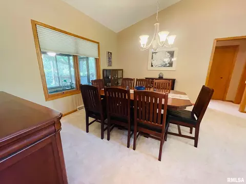 1413 Stacy Ln, Macomb, IL 61455 photo 19
