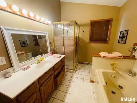 1413 Stacy Ln, Macomb, IL 61455 photo 26