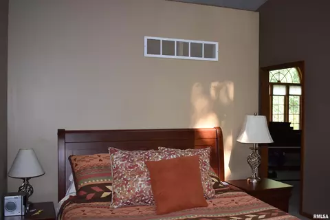 1413 Stacy Ln, Macomb, IL 61455 photo 22