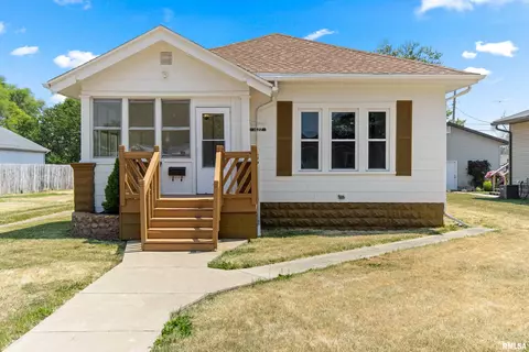 1622 N Logan St, Chillicothe, IL 61523