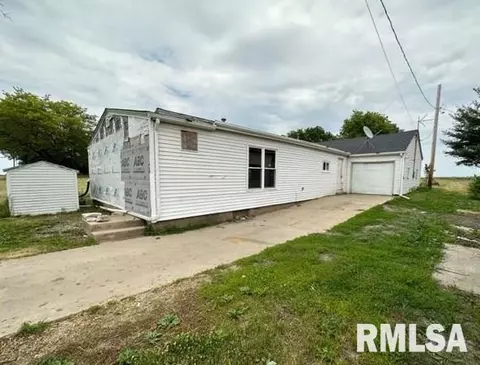368 State Route 40 Hwy, Edelstein, IL 61526