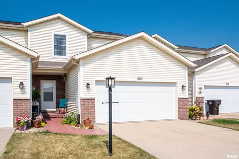 1503 Big Red Dr, Metamora, IL 61548