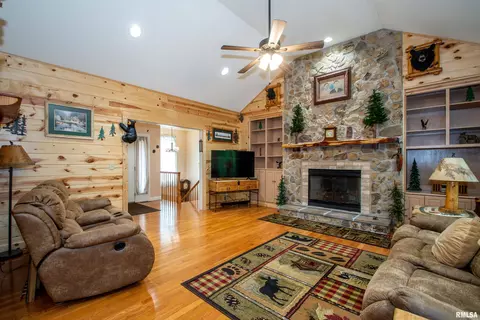 7002 W Saddlebrook Dr, Mapleton, IL 61547 photo 9