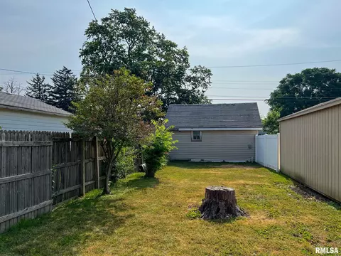 104 N 4th St, Dunlap, IL 61525 photo 23