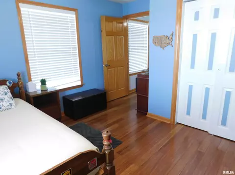 401 S Henry St, Eureka, IL 61530 photo 40