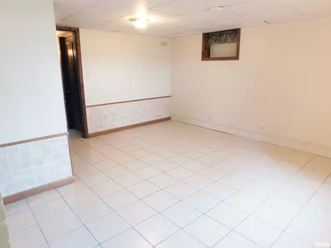 401 S Henry St, Eureka, IL 61530 photo 49