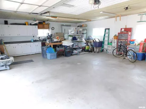 401 S Henry St, Eureka, IL 61530 photo 62