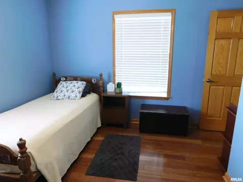 401 S Henry St, Eureka, IL 61530 photo 41