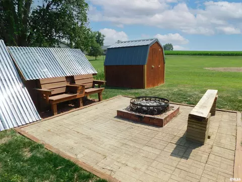 401 S Henry St, Eureka, IL 61530 photo 67