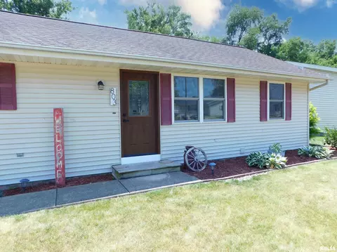 803 E 3rd St, Glasford, IL 61533 photo 4