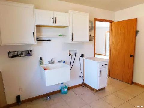 803 E 3rd St, Glasford, IL 61533 photo 38