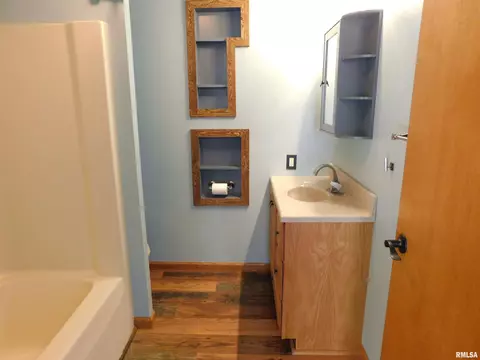 803 E 3rd St, Glasford, IL 61533 photo 33