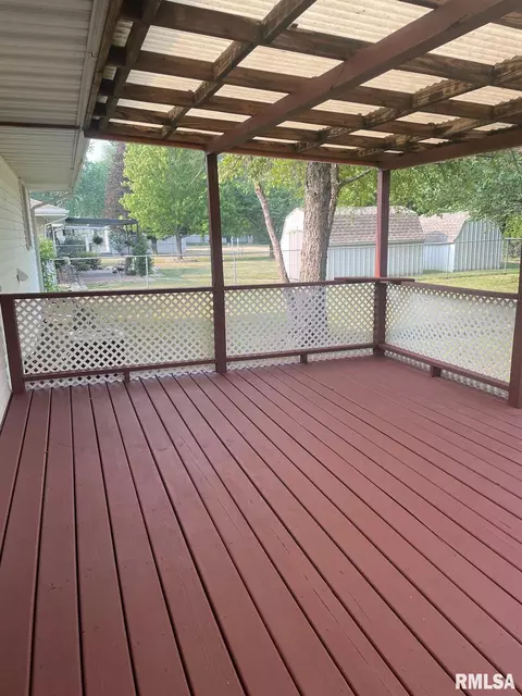 1213 Maple Ave, Macomb, IL 61455 photo 11