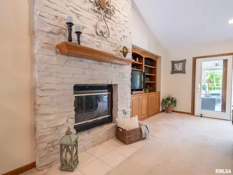 7645 W Chestnut Dr, Edwards, IL 61528 photo 10