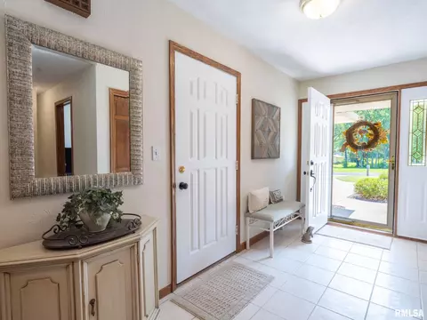7645 W Chestnut Dr, Edwards, IL 61528 photo 6