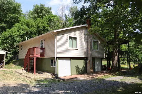 7024 S Gerdes Rd, Mapleton, IL 61547