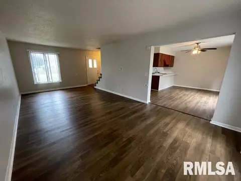 1590 Riverview Dr # -5, Macomb, IL 61455 photo 5