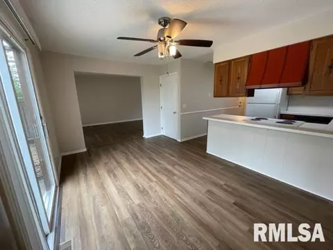 1590 Riverview Dr # -5, Macomb, IL 61455 photo 6
