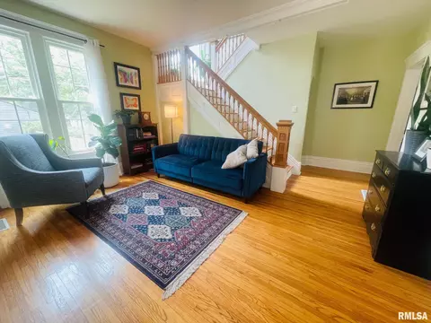 504 S Dudley St, Macomb, IL 61455 photo 4