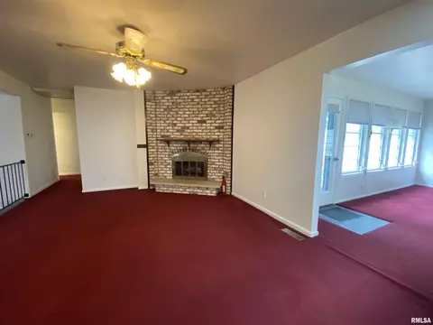 530 Meadow Dr, Macomb, IL 61455 photo 16