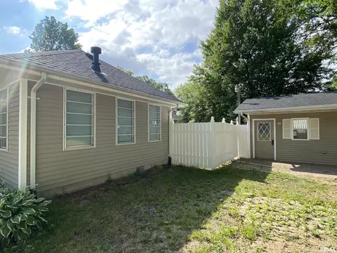 530 Meadow Dr, Macomb, IL 61455 photo 48