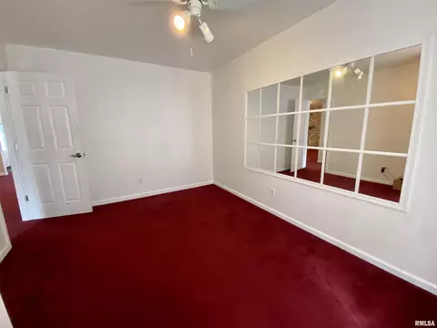 530 Meadow Dr, Macomb, IL 61455 photo 36