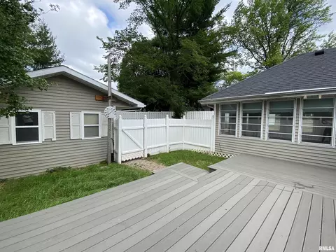 530 Meadow Dr, Macomb, IL 61455 photo 46