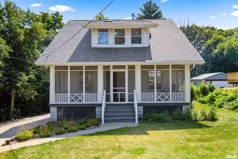 102 Eaton Ave, Bartonville, IL 61607