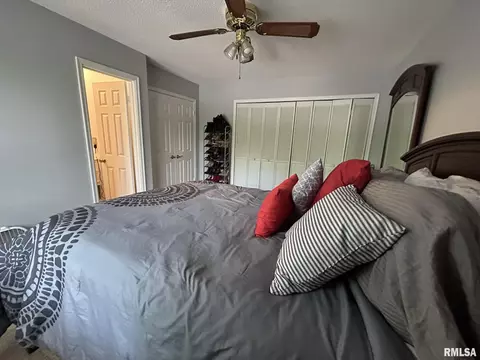 65 Richmond Rd, Macomb, IL 61455 photo 22